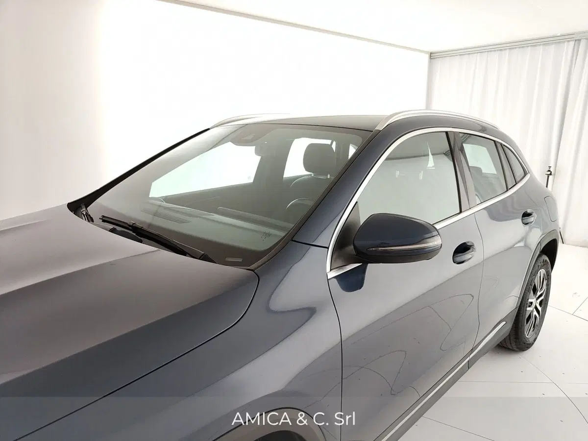 Mercedes-Benz GLA SUV usata a Caserta (14)