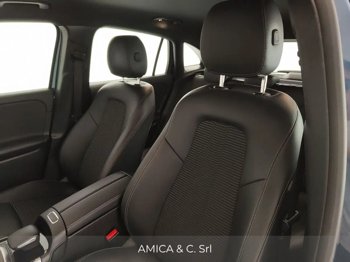 Mercedes-Benz GLA SUV usata a Caserta (18)