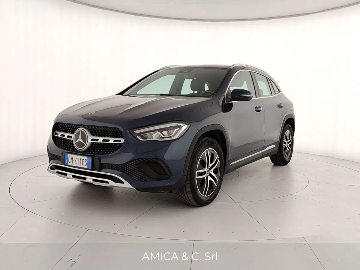 Mercedes-Benz GLA SUV usata a Caserta (3)