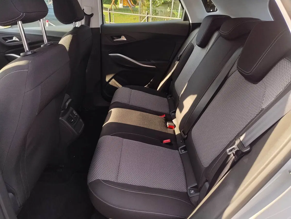 Opel Grandland X usata a Belluno (7)