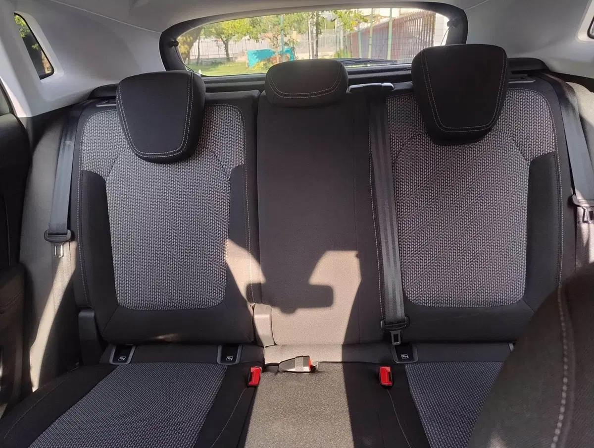 Opel Grandland X usata a Belluno (8)