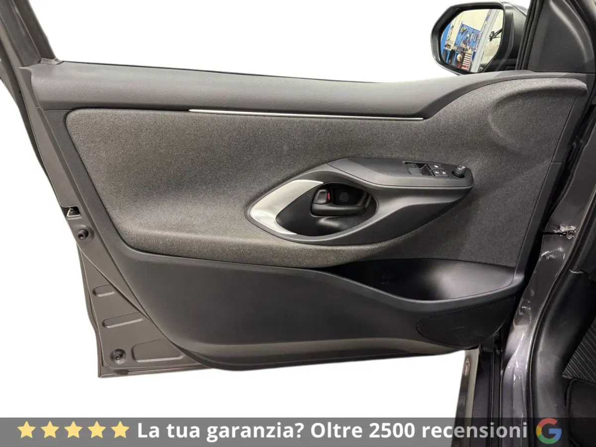 Toyota Yaris usata a Pistoia (15)