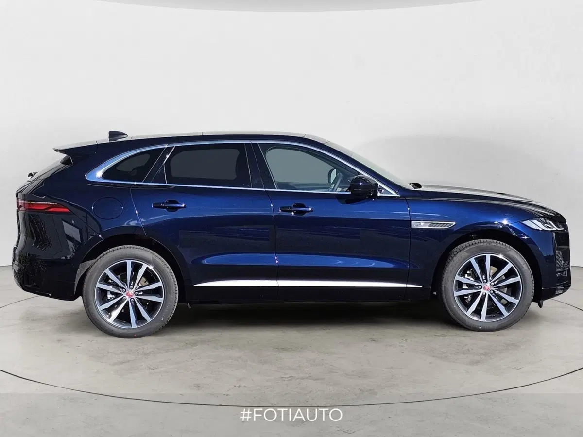 Jaguar F-Pace usata a Catania (7)