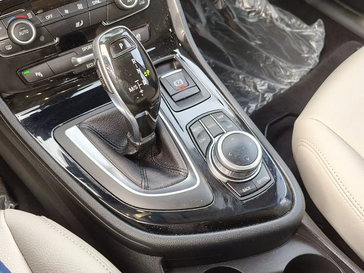 BMW Serie 2 Active Tourer usata a La Spezia (15)