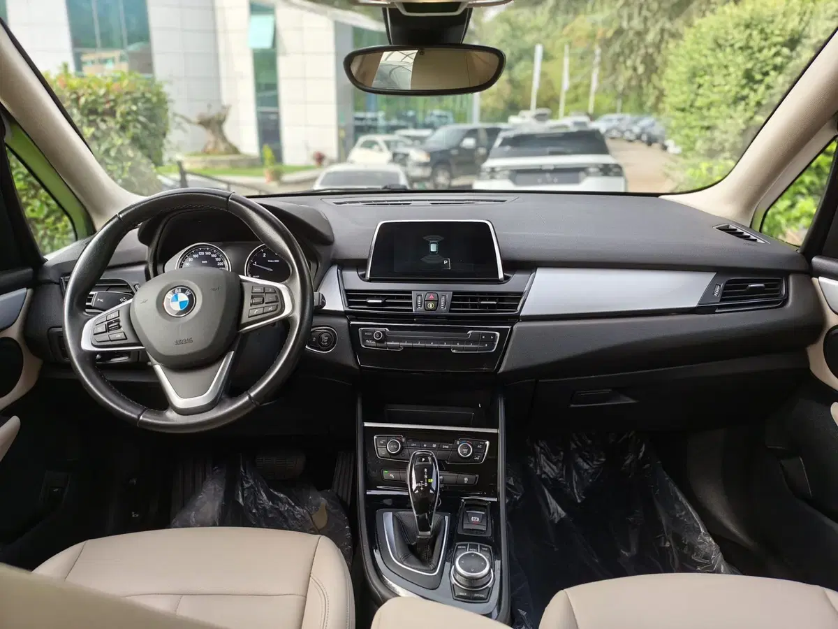 BMW Serie 2 Active Tourer usata a La Spezia (7)