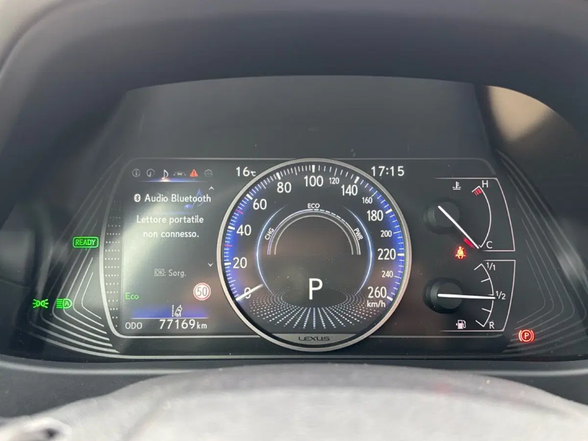 Lexus UX usata a Bologna (10)