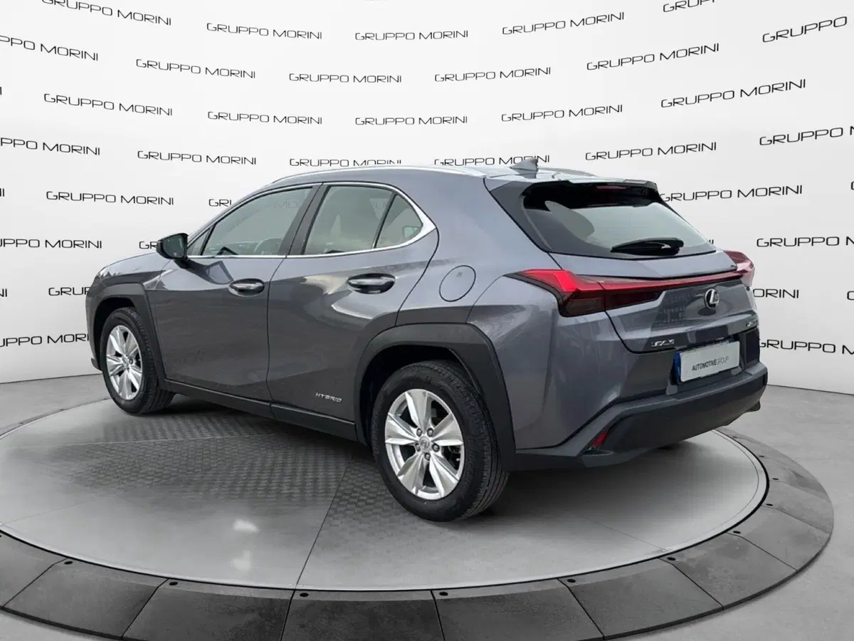 Lexus UX usata a Bologna (5)