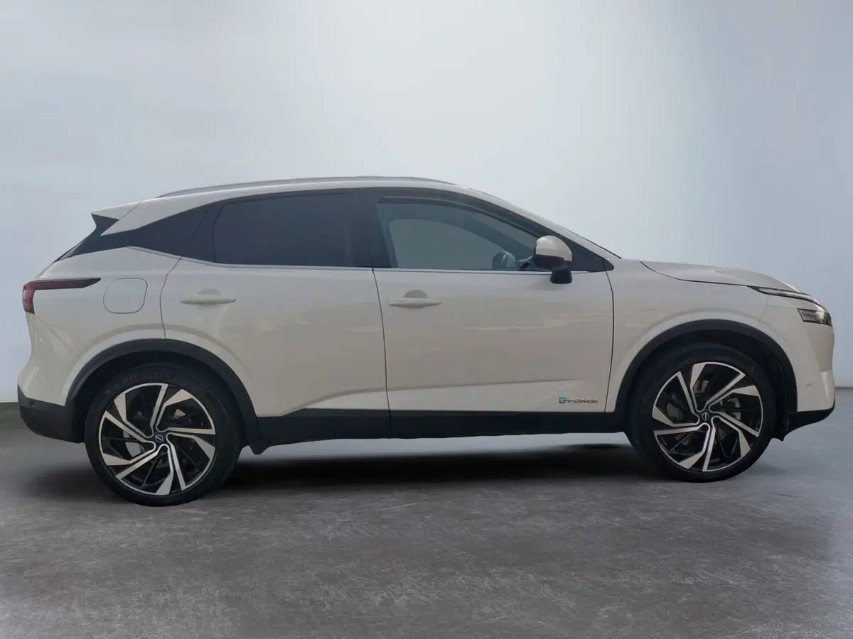Nissan Qashqai usata a Modena (4)