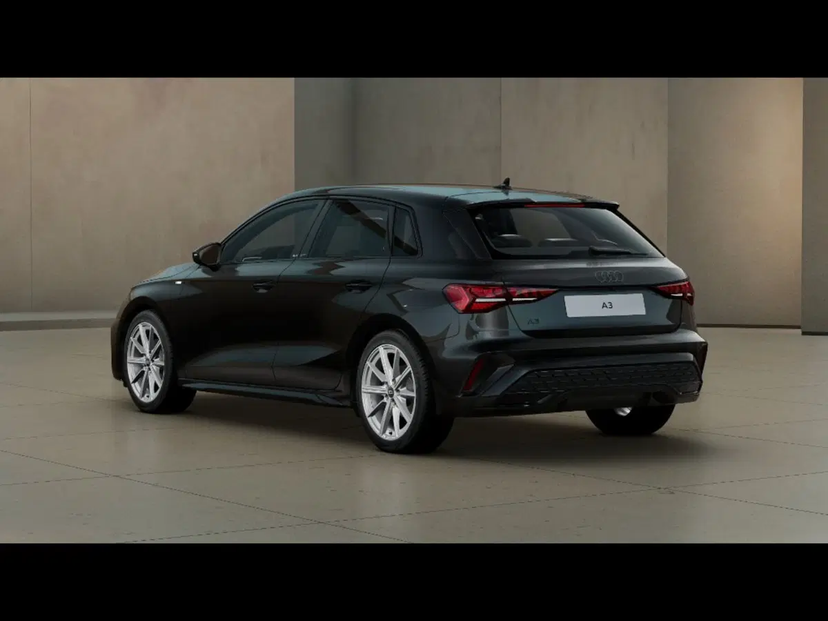 Audi A3 Sportback nuova a Livorno (3)