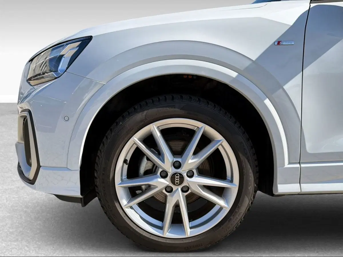 Audi Q2 usata a Livorno (15)