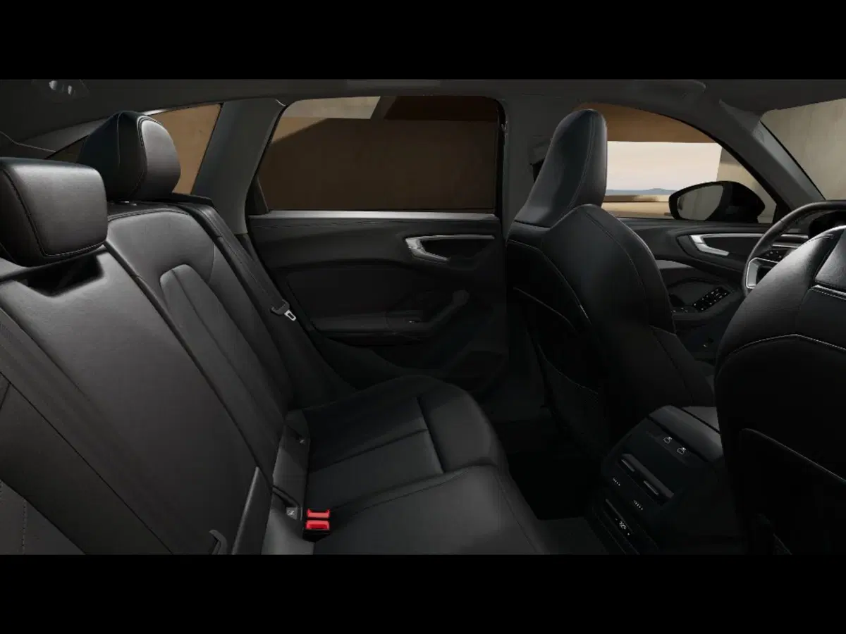 Audi A5 Avant nuova a Firenze (10)