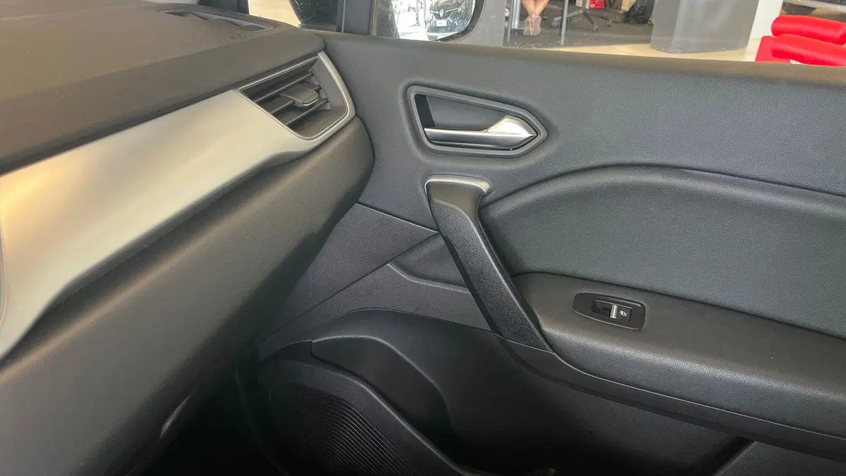 Renault Captur usata a Catania (19)