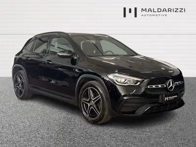 Mercedes-Benz GLA SUV 200 d AMG Line Premium Plus 4matic auto del 2023 usata a Foggia