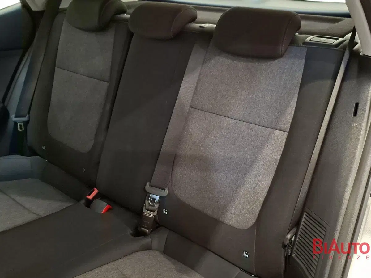 Kia Stonic usata a Firenze (10)