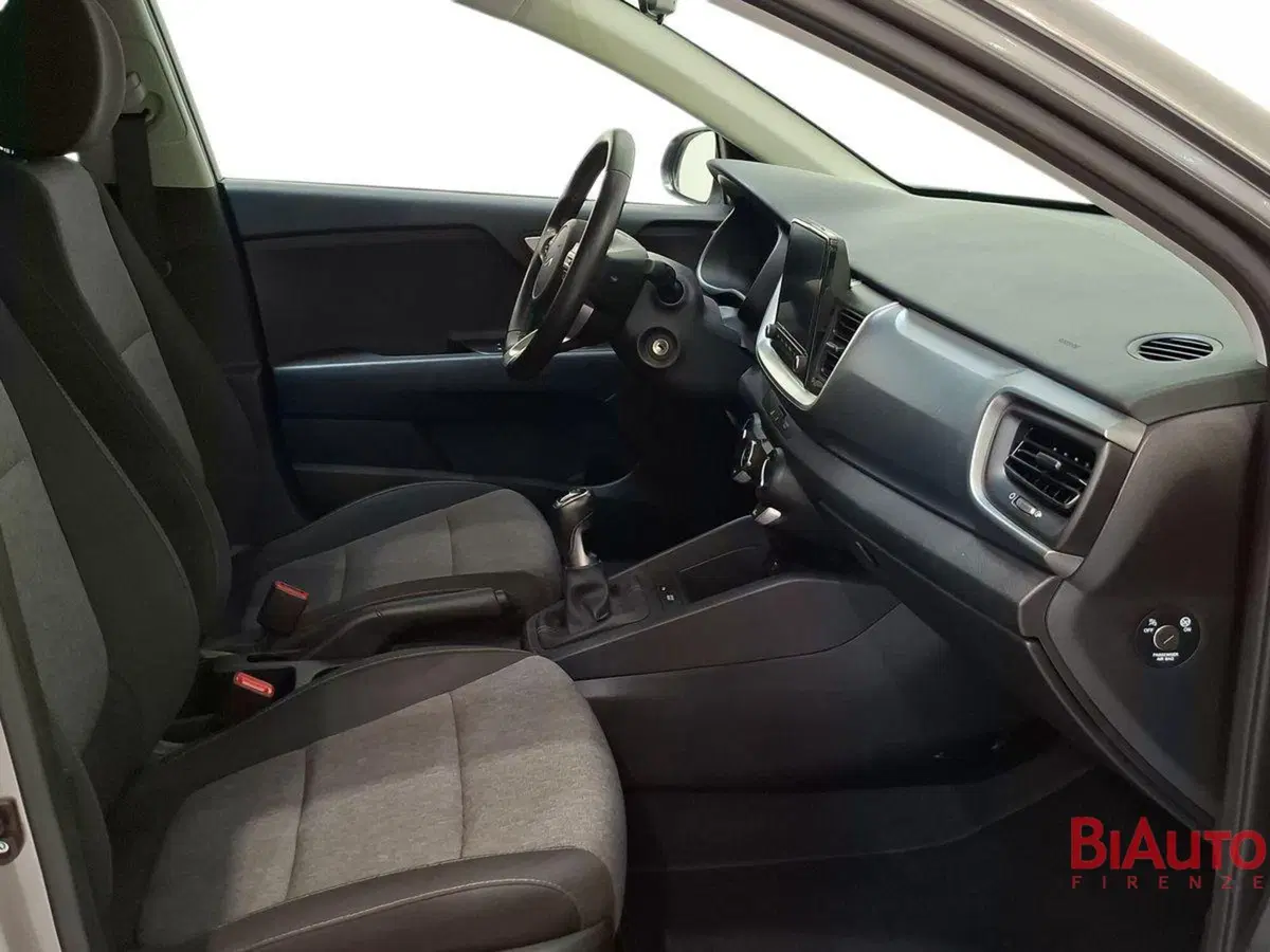 Kia Stonic usata a Firenze (16)