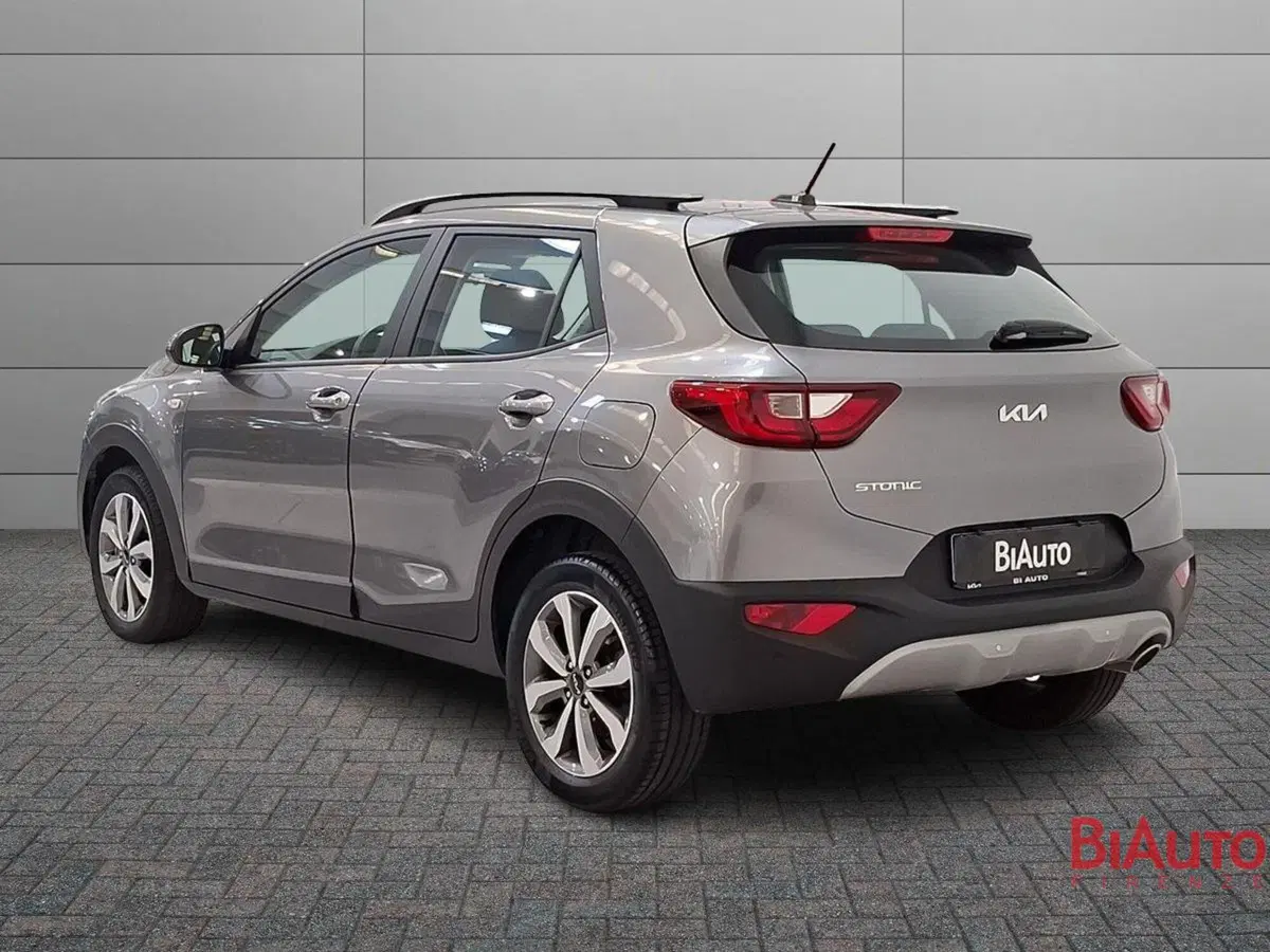 Kia Stonic usata a Firenze (4)