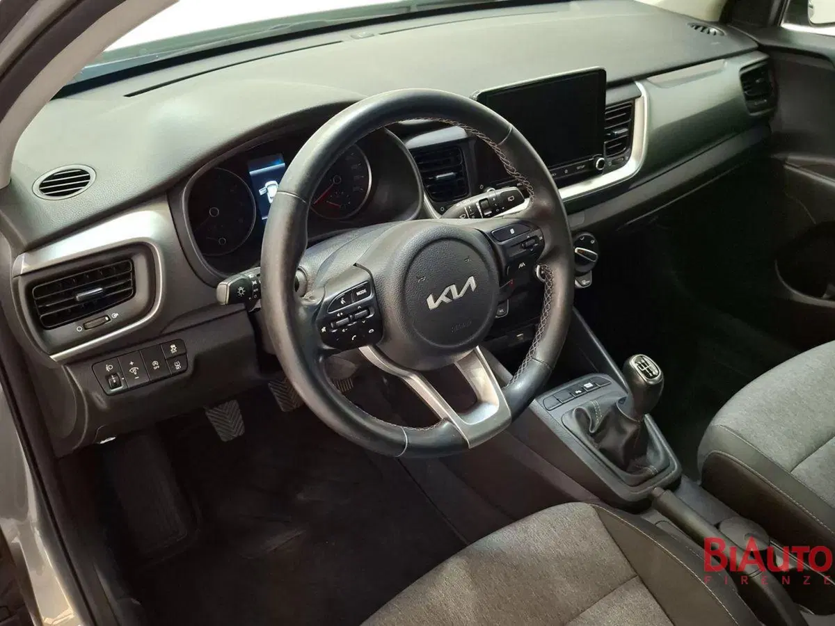 Kia Stonic usata a Firenze (6)