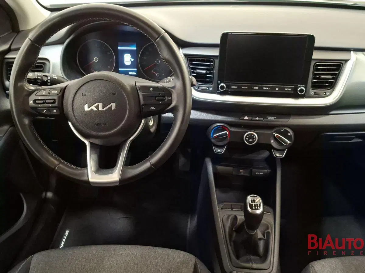 Kia Stonic usata a Firenze (7)