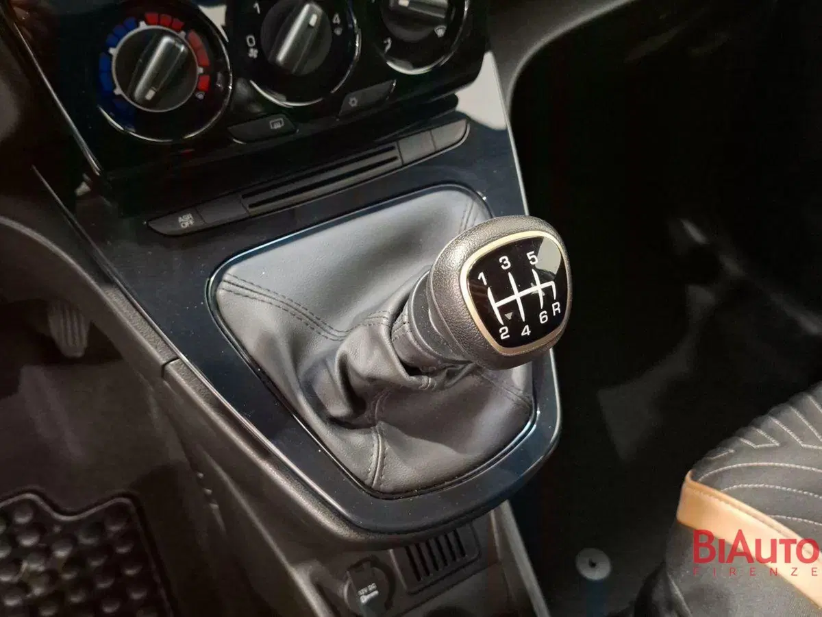 Lancia Ypsilon usata a Firenze (14)