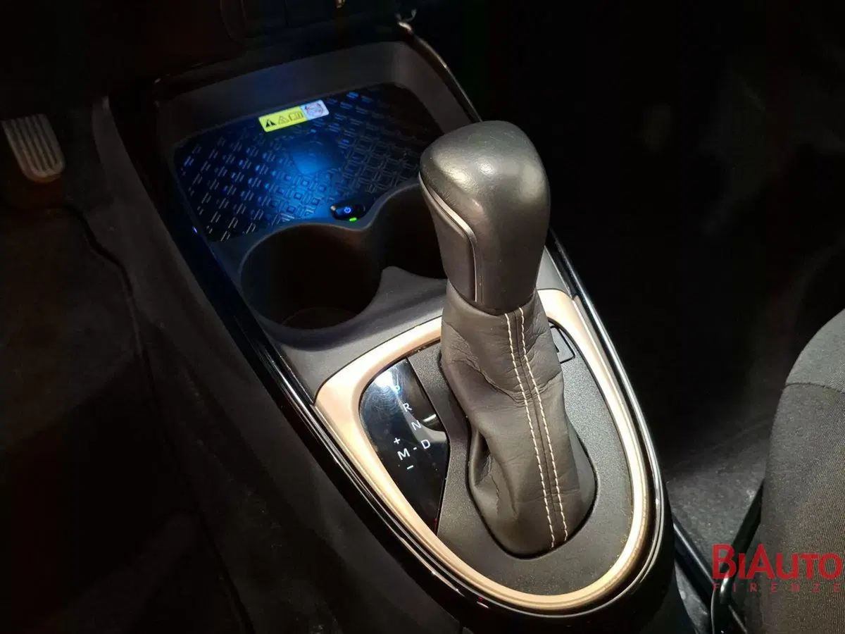 Toyota Aygo X usata a Firenze (17)