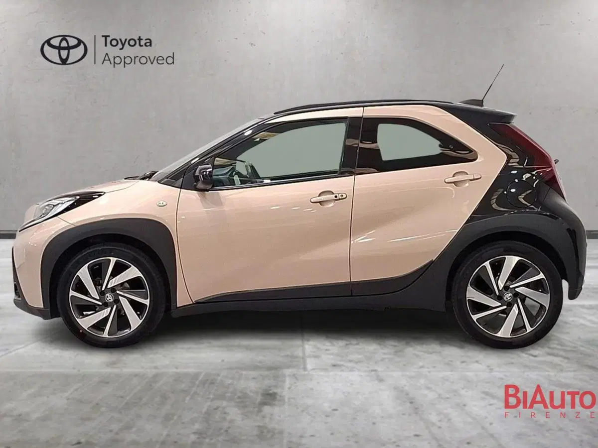 Toyota Aygo X usata a Firenze (3)