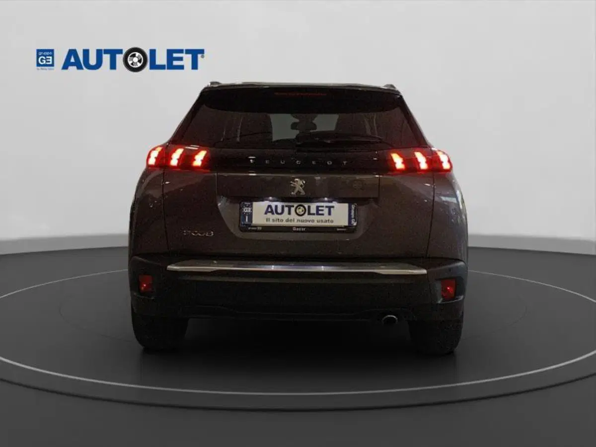 Peugeot 2008 usata a Genova (6)