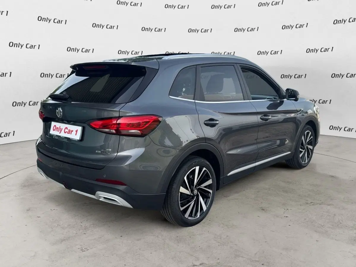 Mg ZS nuova a Ferrara (6)