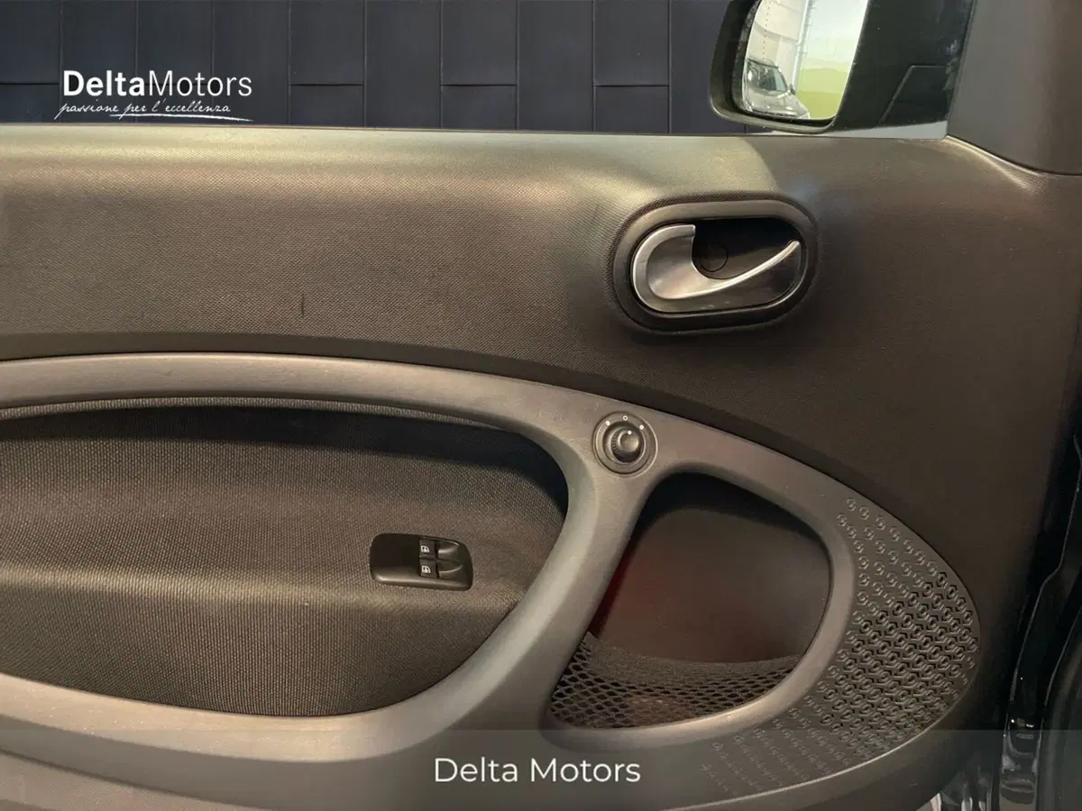 smart Fortwo usata a Macerata (17)