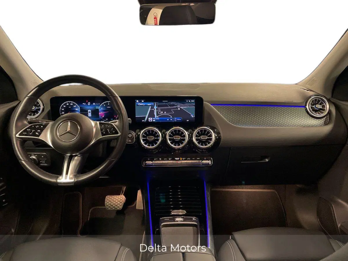 Mercedes-Benz GLA SUV usata a Ancona (10)
