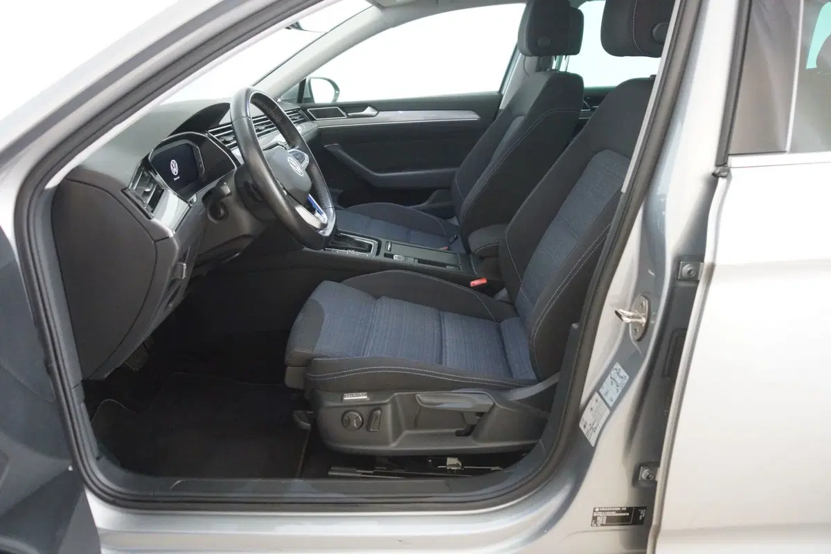 Volkswagen Passat Variant usata a Torino (11)