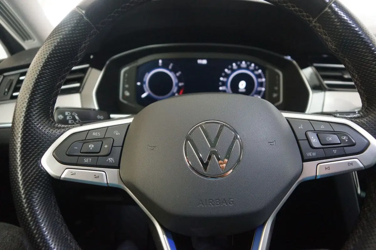 Volkswagen Passat Variant usata a Torino (14)