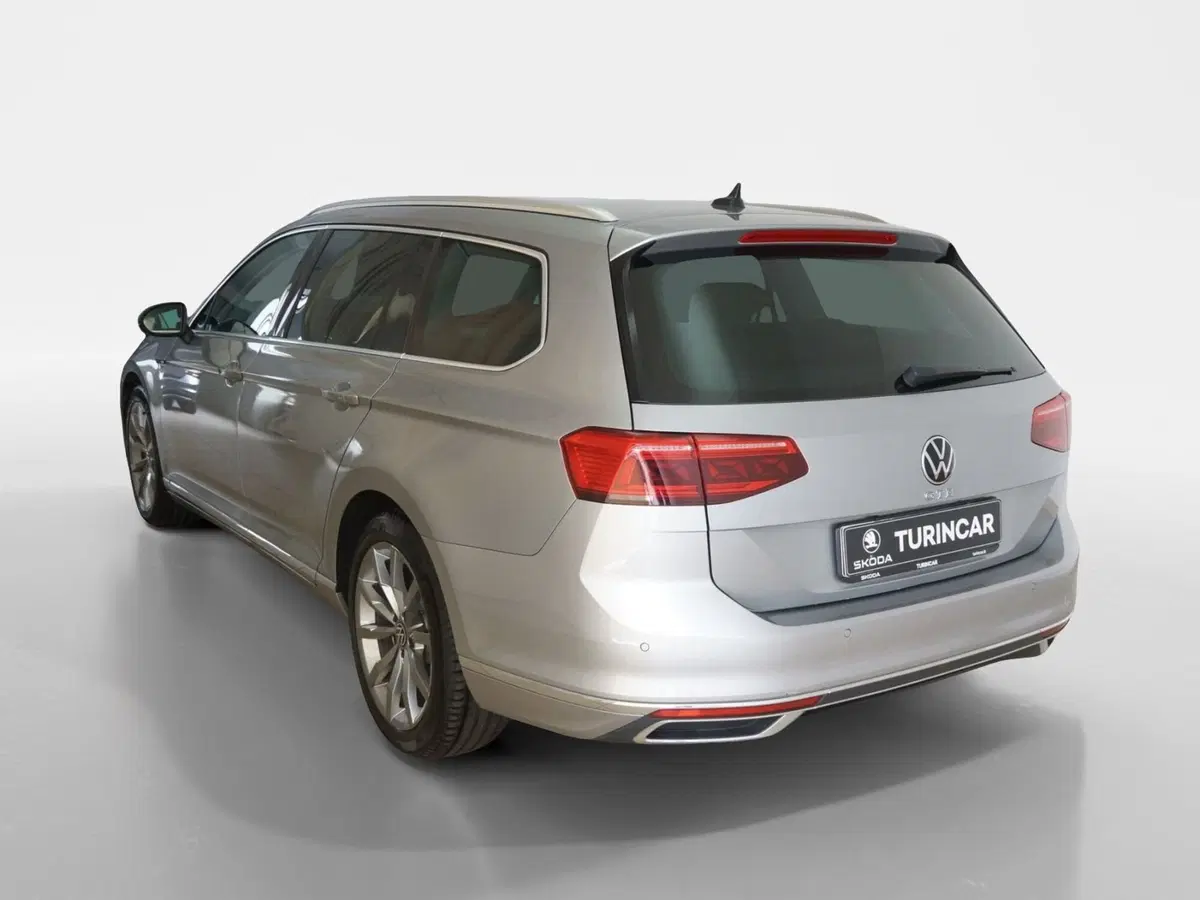 Volkswagen Passat Variant usata a Torino (4)