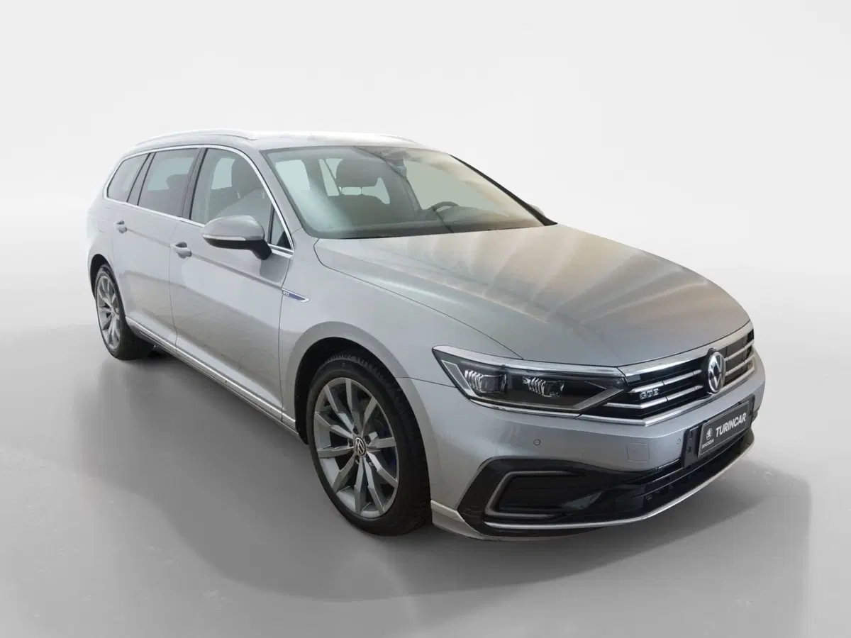 Volkswagen Passat Variant usata a Torino (7)