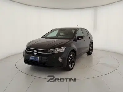 Volkswagen Taigo 1.0 tsi R-Line 115cv del 2025 usata a Massa