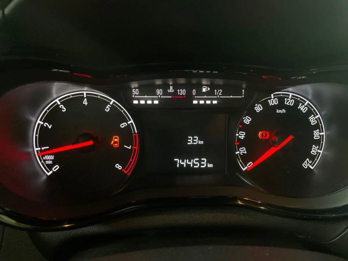 Opel Karl usata a Salerno (12)