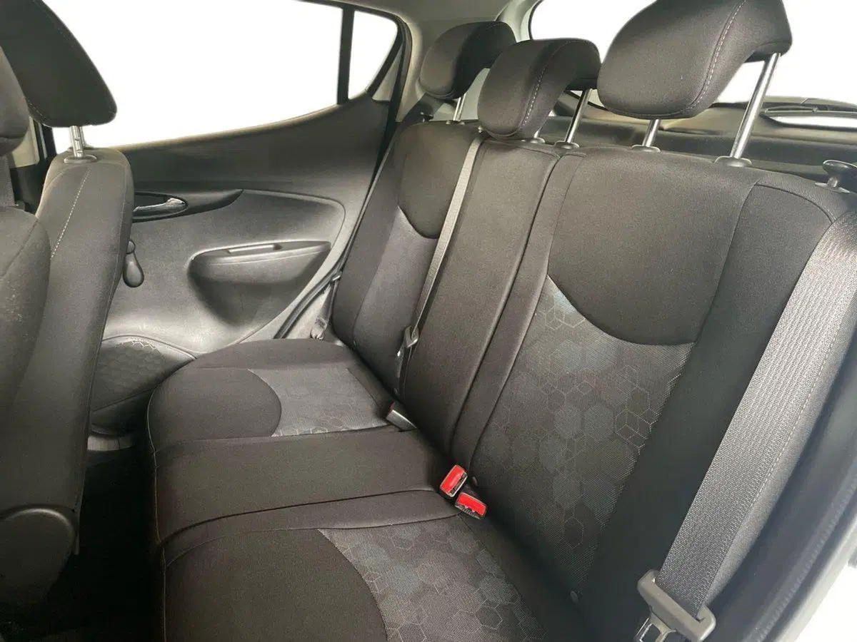 Opel Karl usata a Salerno (14)