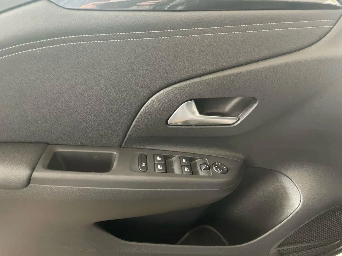 Opel Corsa usata a Salerno (13)