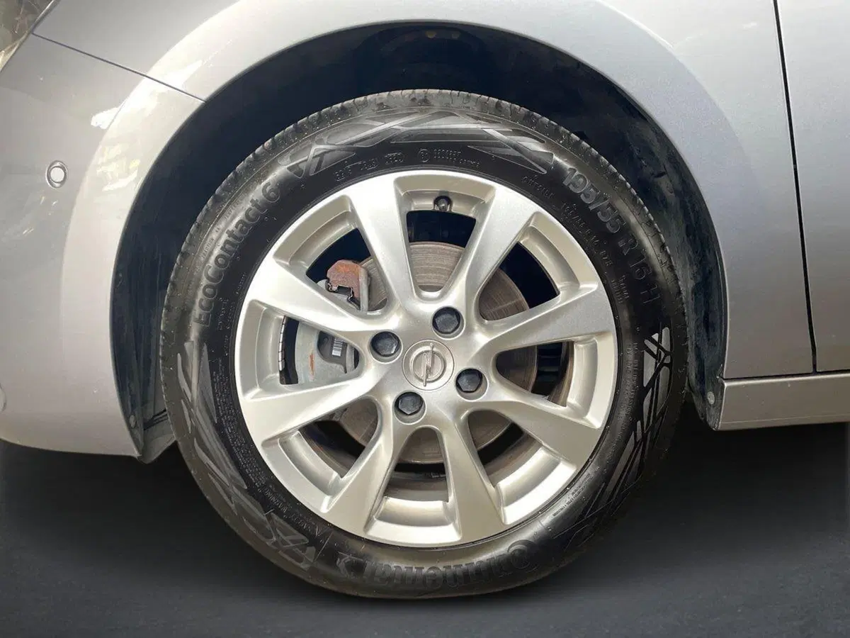 Opel Corsa usata a Salerno (8)