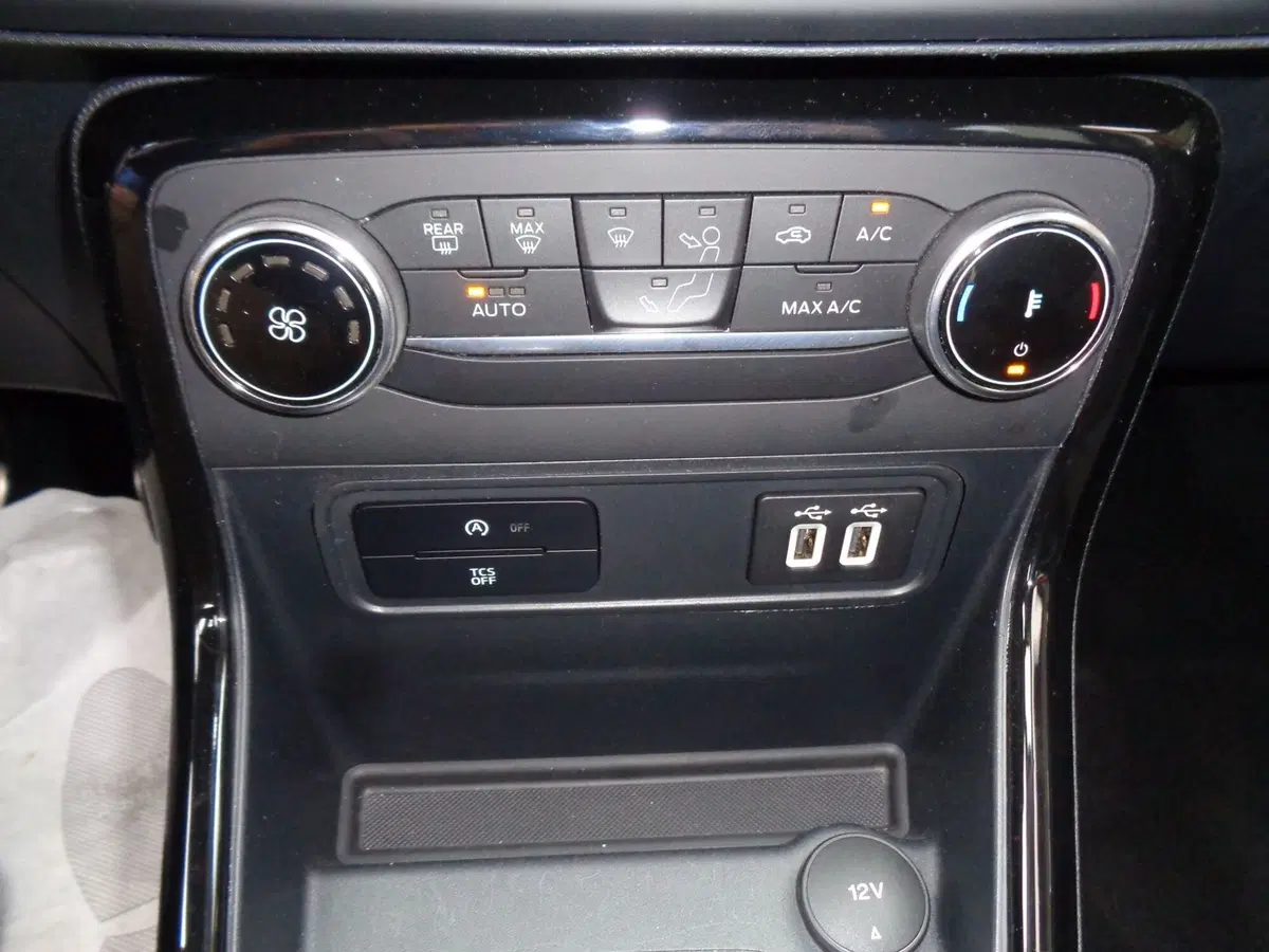 Ford EcoSport usata a Belluno (13)