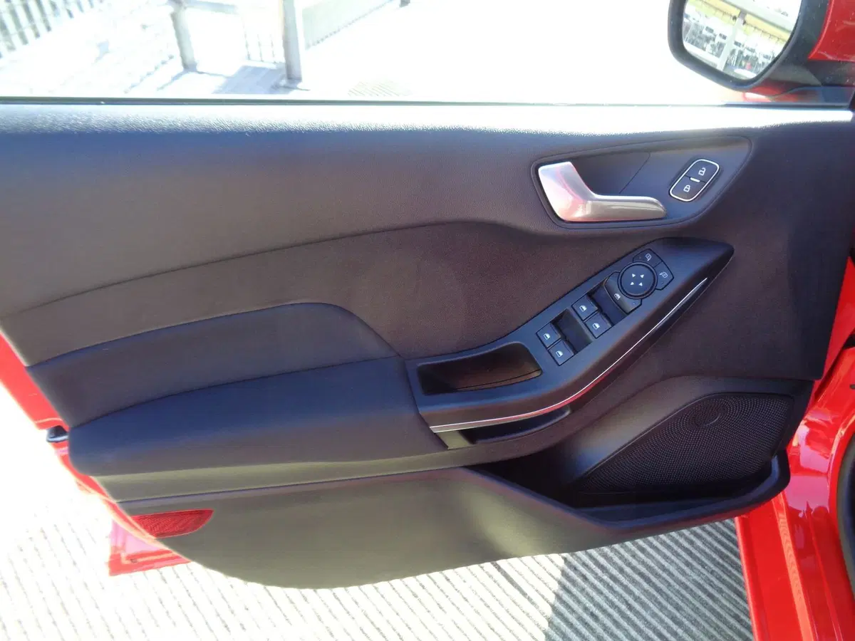 Ford Fiesta usata a Belluno (7)