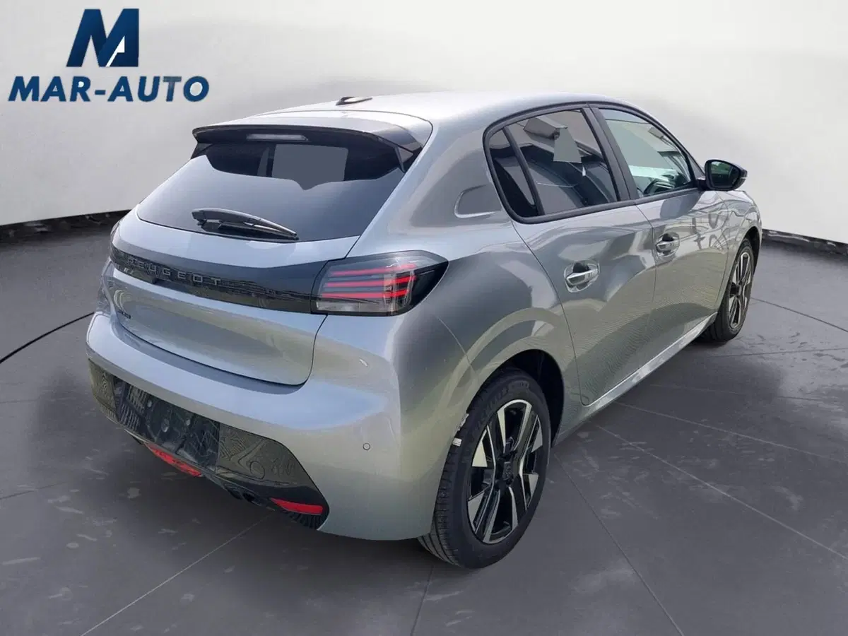 Peugeot 208 nuova a Treviso (3)