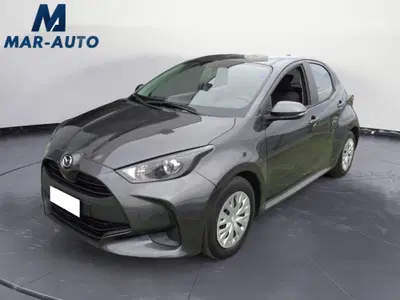 Mazda Mazda2 Hybrid 1.5 VVT e-CVT Full Hybrid Electric Pure del 2023 usata a Ponte nelle Alpi