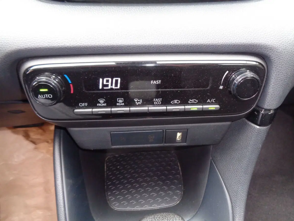 Mazda Mazda2 Hybrid usata a Belluno (15)