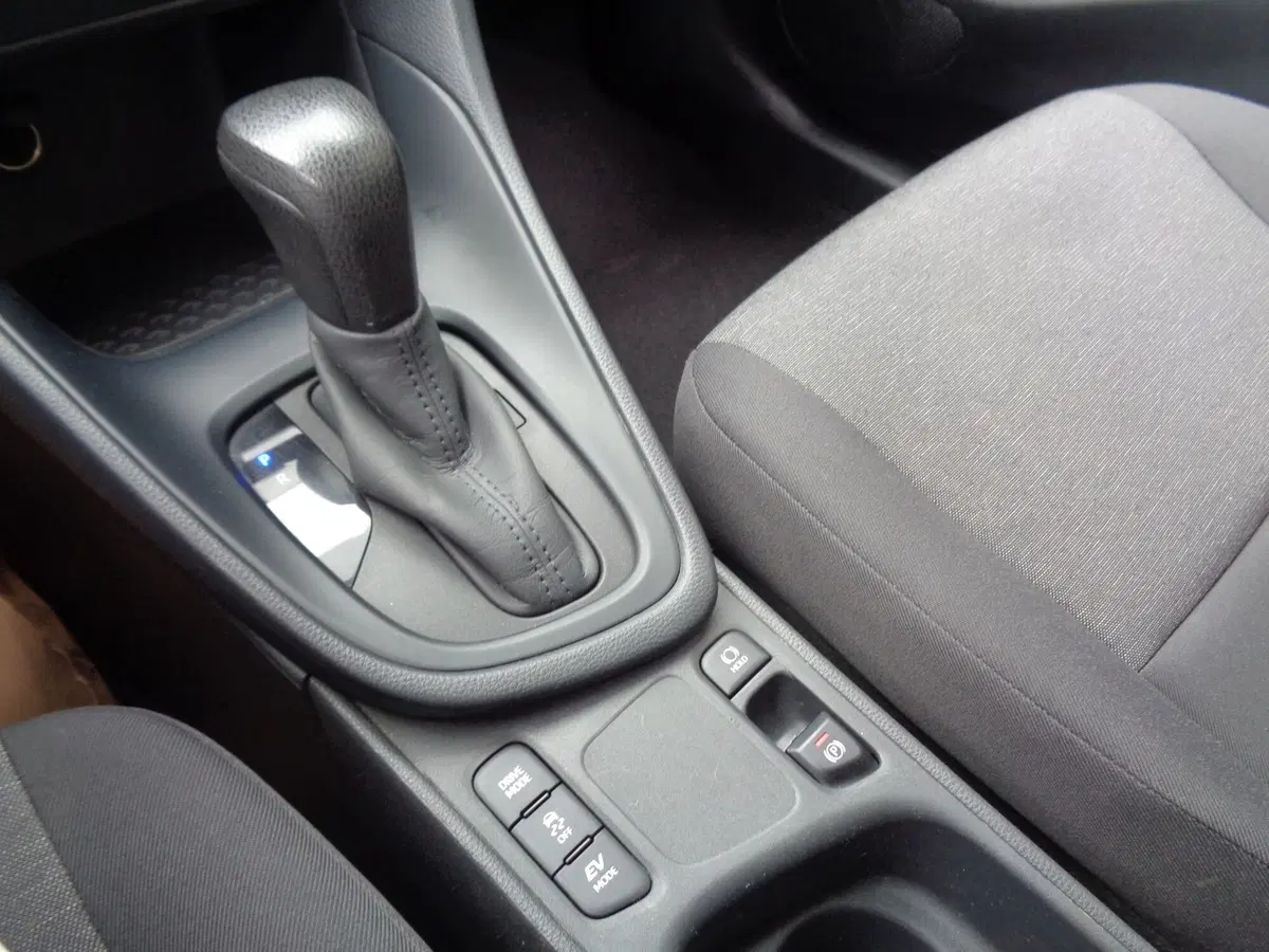 Mazda Mazda2 Hybrid usata a Belluno (16)