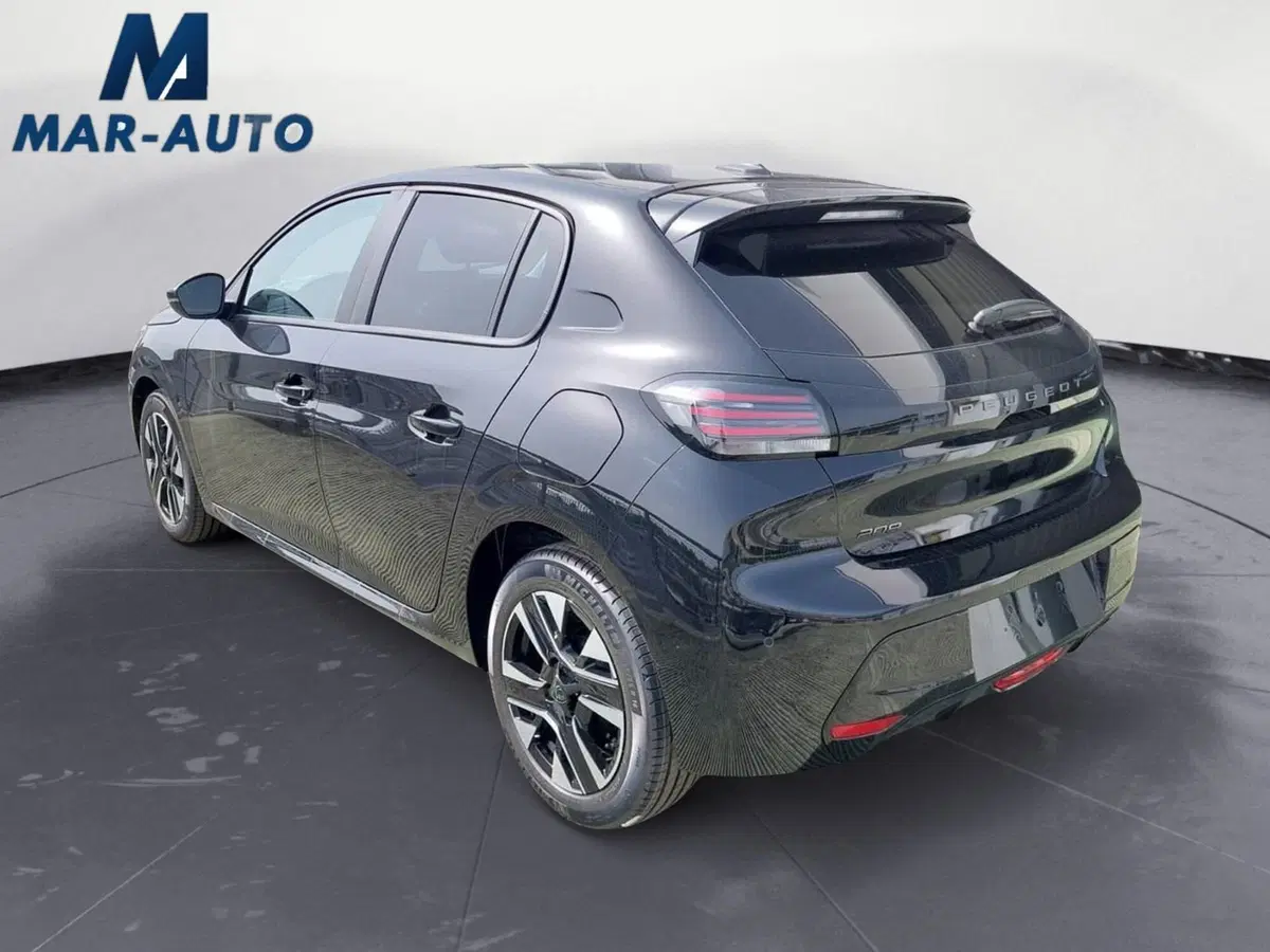 Peugeot 208 nuova a Treviso (2)