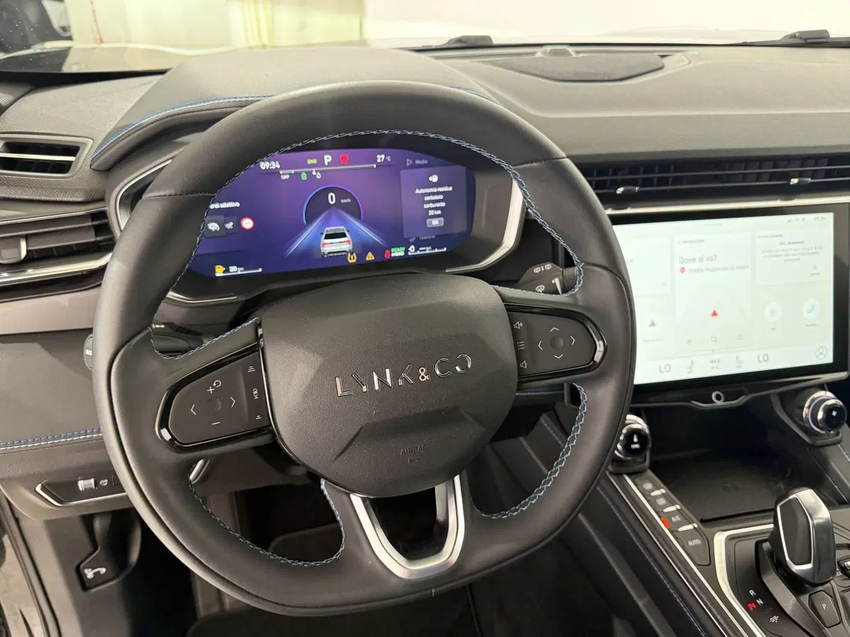 Lynk & Co 01 usata a Perugia (16)