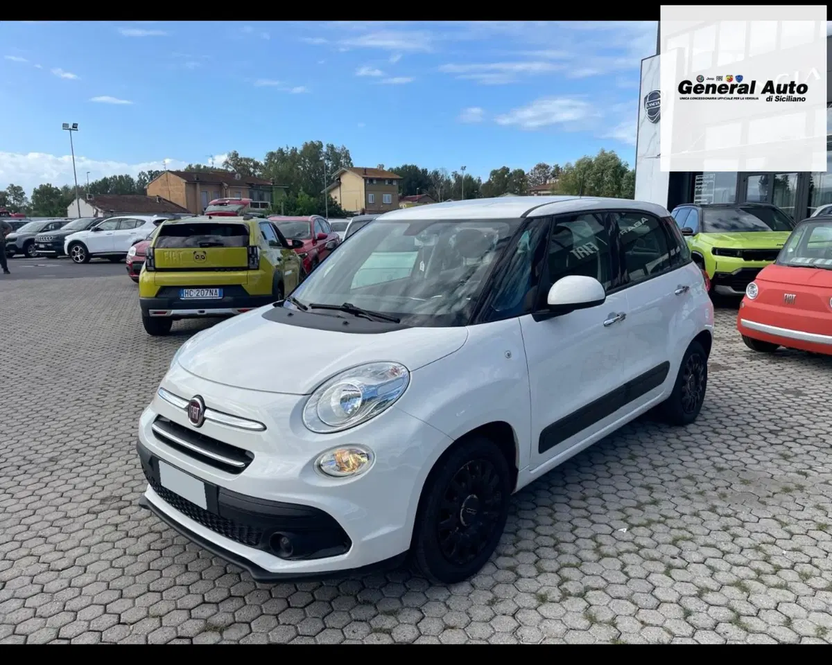 Fiat 500L usata a Lucca