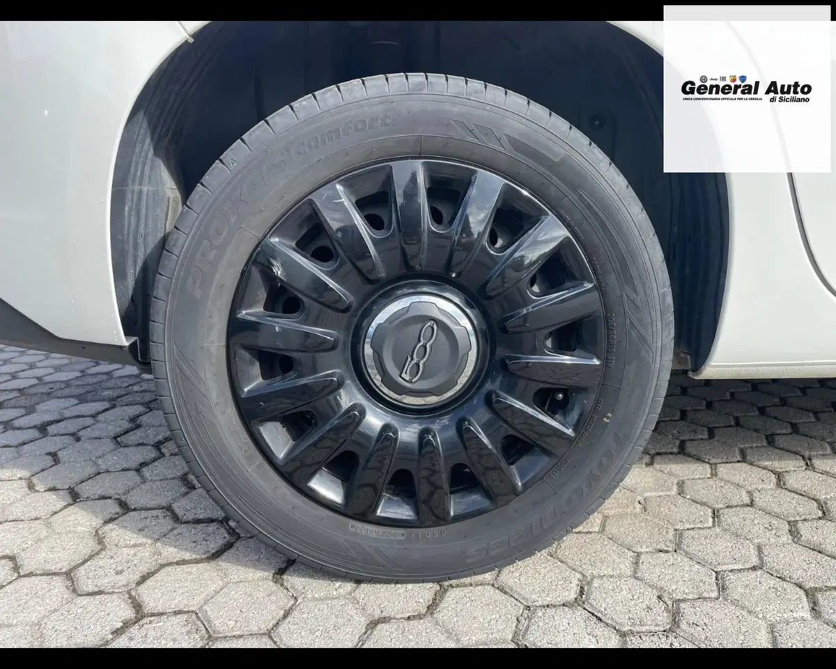 Fiat 500L usata a Lucca (16)