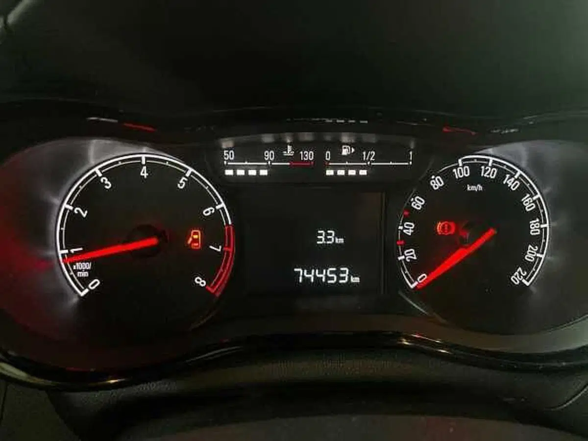Opel Karl usata a Salerno (12)