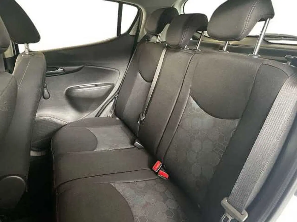 Opel Karl usata a Salerno (14)